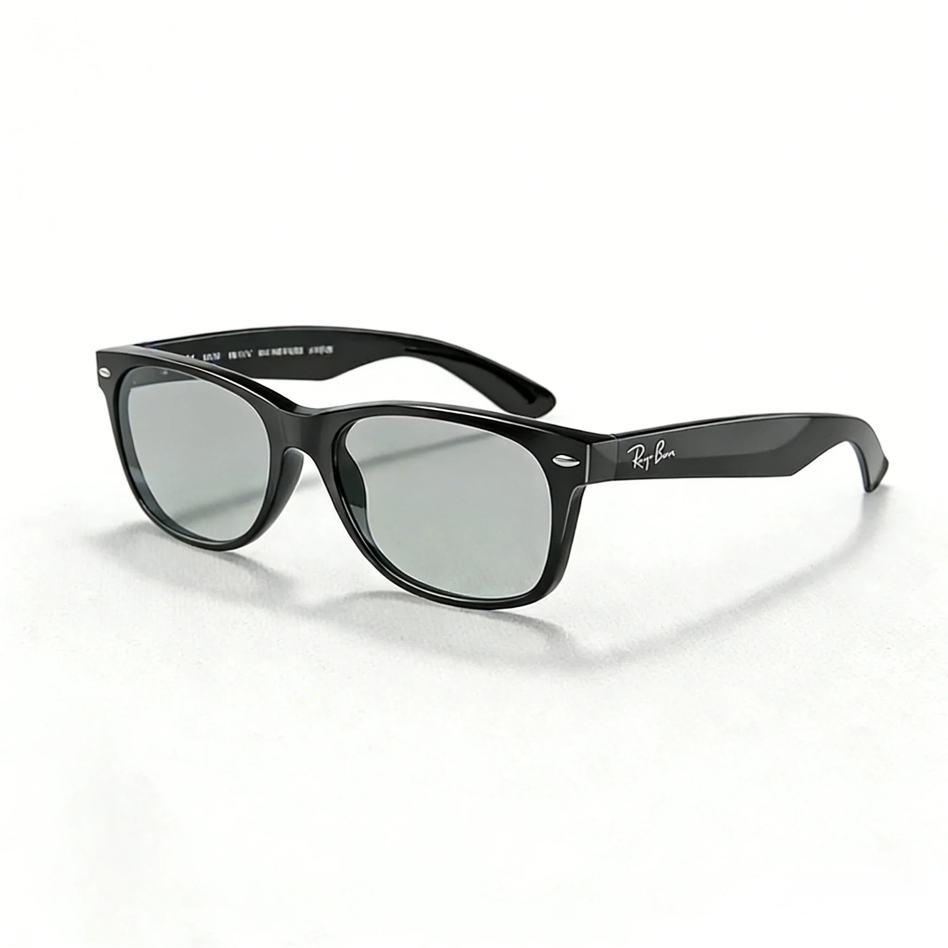 New Wayfarer Classic