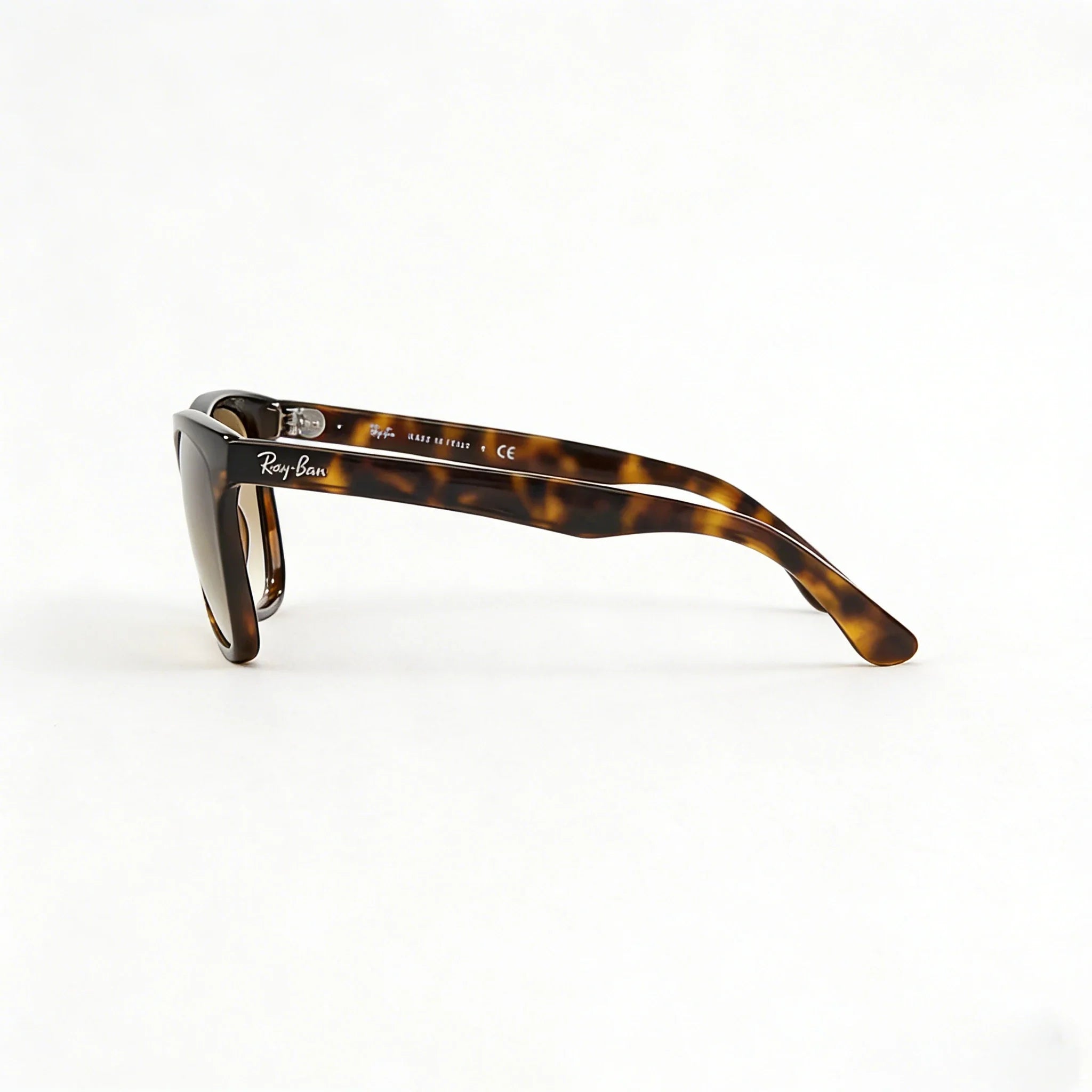 Ray Ban RB4184
