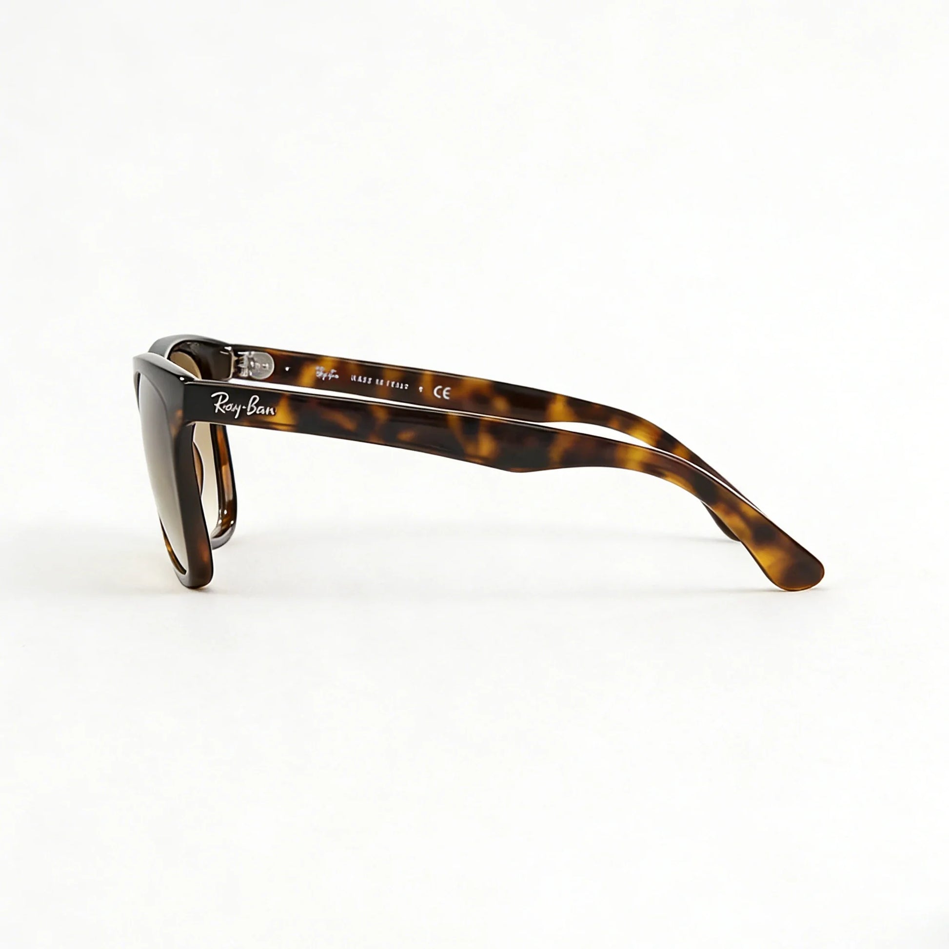 Ray Ban RB4184